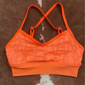 Alo lightweight sports bra